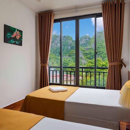 Chan Chau Catba Backpackers Hostel & Pool Bar מראה חיצוני תמונה