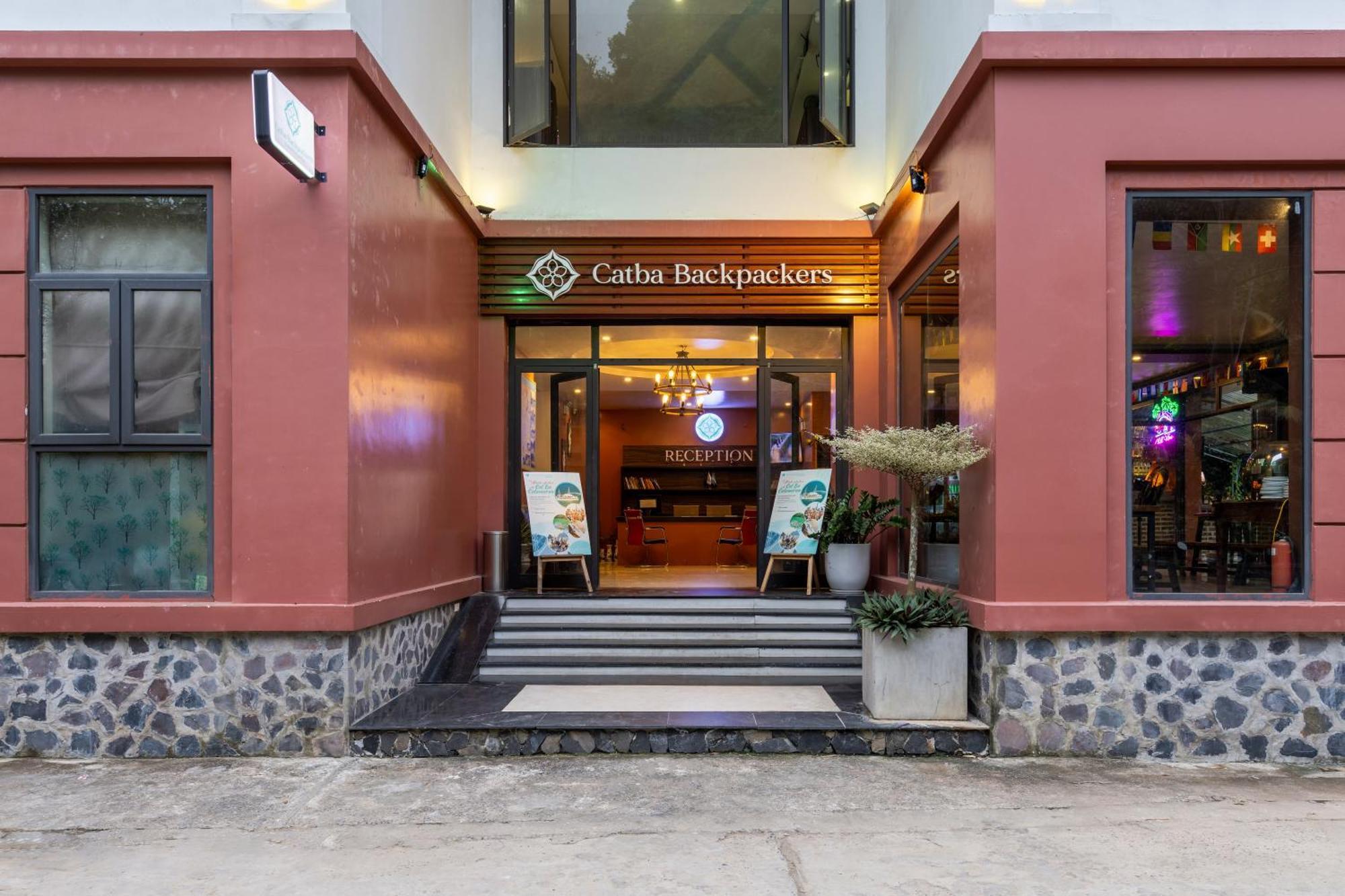 Chan Chau Catba Backpackers Hostel & Pool Bar מראה חיצוני תמונה