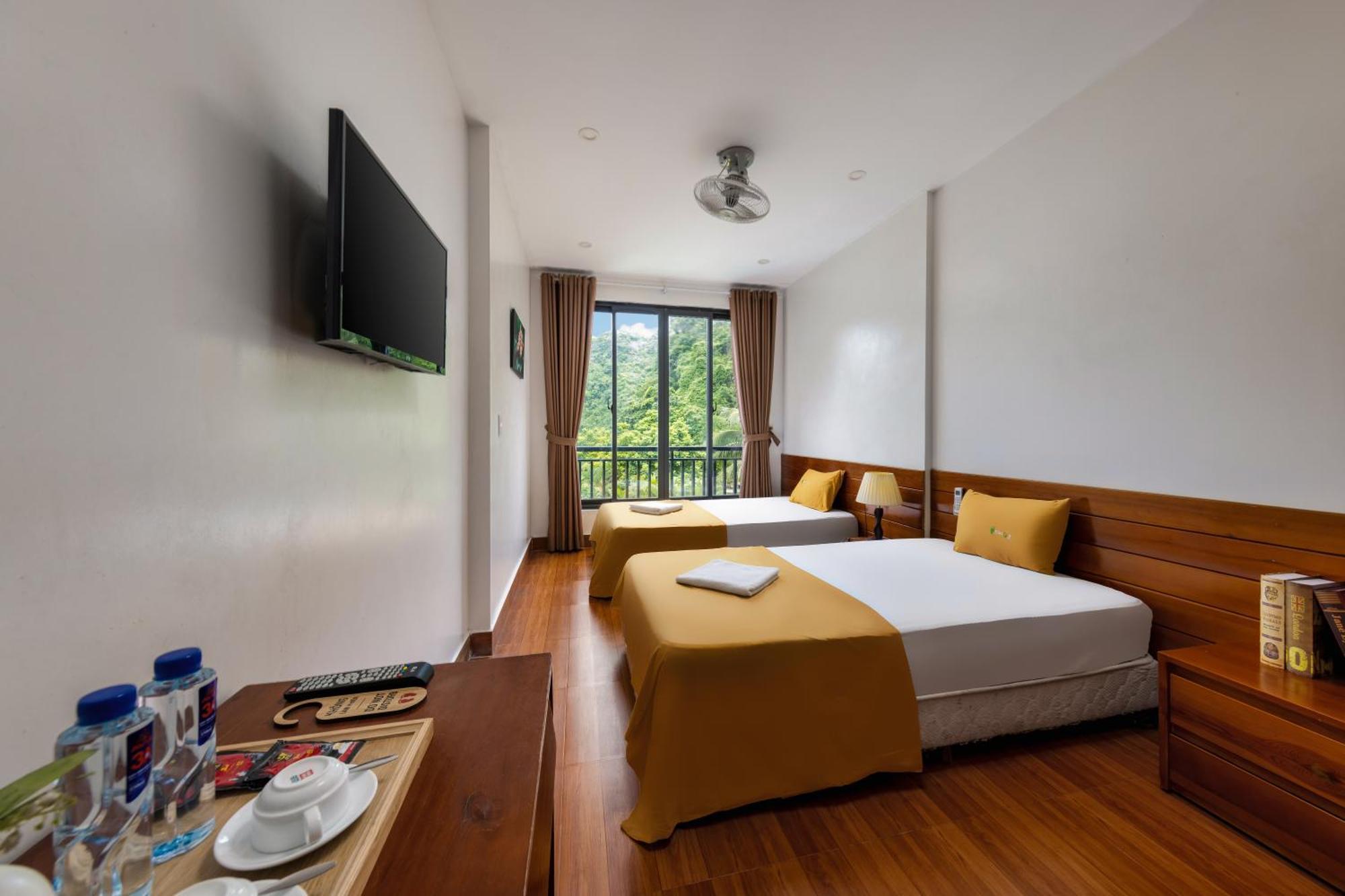 Chan Chau Catba Backpackers Hostel & Pool Bar מראה חיצוני תמונה