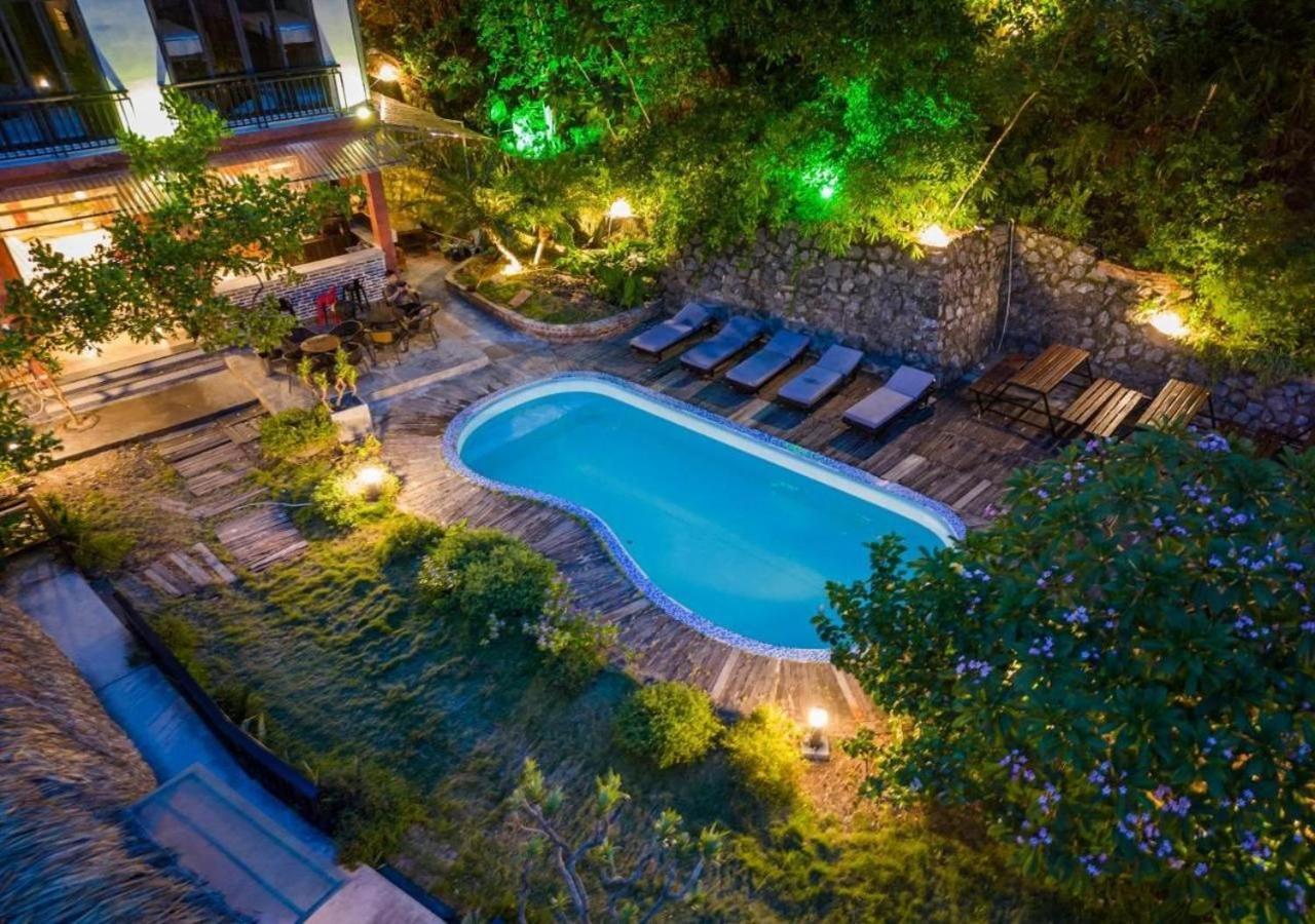 Chan Chau Catba Backpackers Hostel & Pool Bar מראה חיצוני תמונה